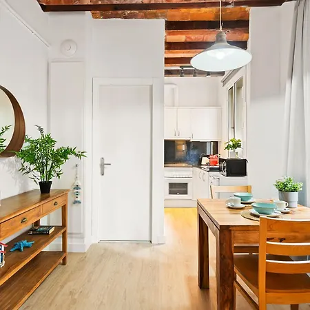 Apartment Barceloneta P2 *